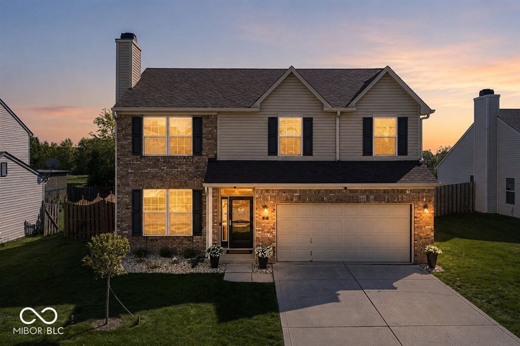 17 English Green, Westfield, IN 46074