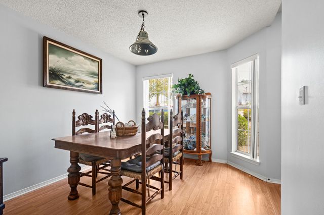 830 Sparkleberry Cove, Niceville, FL 32578