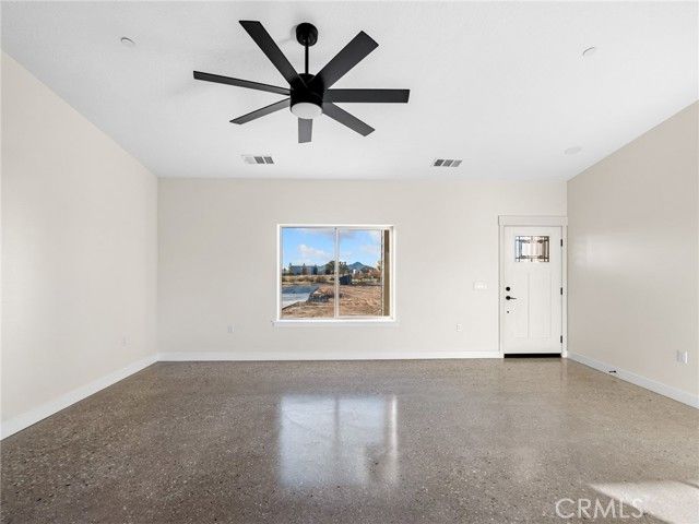 16173 Pela Road, Apple Valley, CA 92307