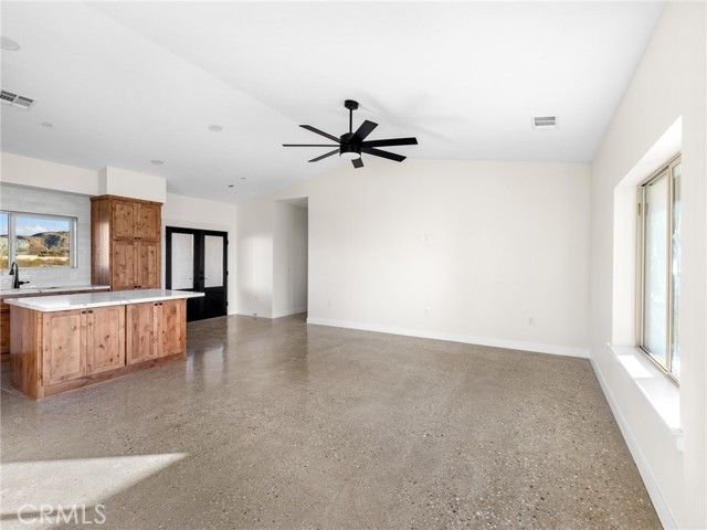 16173 Pela Road, Apple Valley, CA 92307