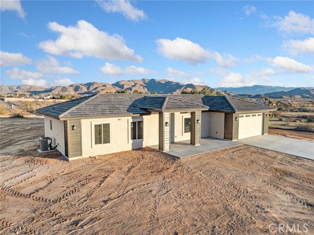 16173 Pela Road, Apple Valley, CA 92307