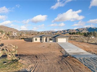 16173 Pela Road, Apple Valley, CA 92307