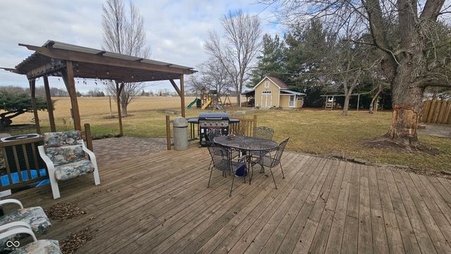 716 Allen Drive, Sweetser, IN 46987