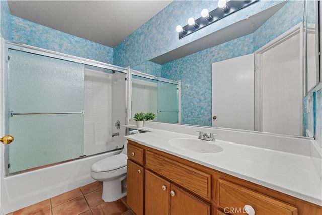 5546 Laurel Avenue, Palmdale, CA 93552