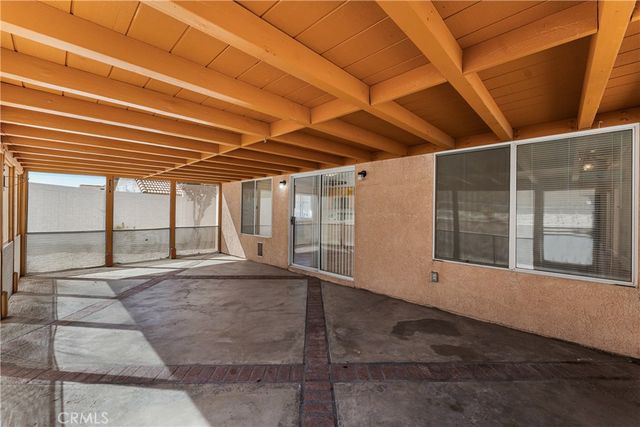 5546 Laurel Avenue, Palmdale, CA 93552