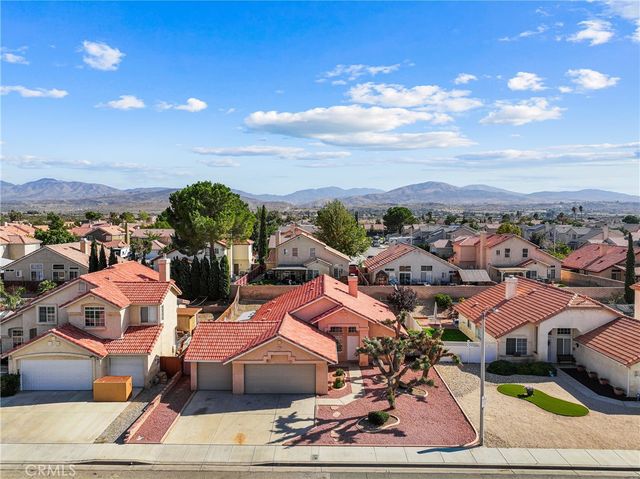 5546 Laurel Avenue, Palmdale, CA 93552