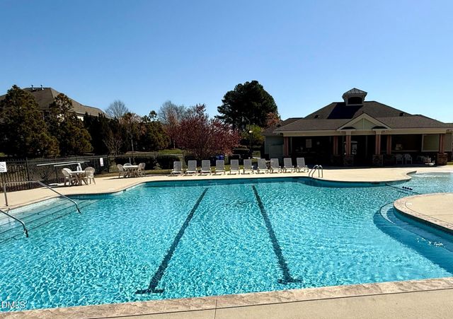 110 Foxborough Lane, Durham, NC 27703