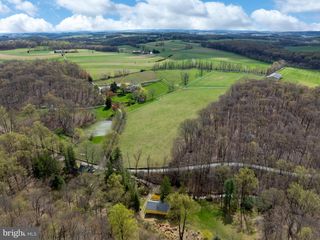 9981 DOUGLAS RD, Red Lion, PA 17356
