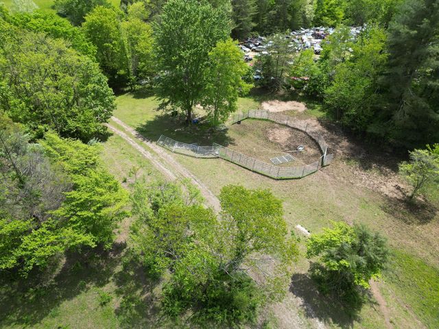 1111 Morris Lane, Heidrick, KY 40949