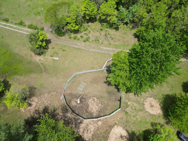 1111 Morris Lane, Heidrick, KY 40949