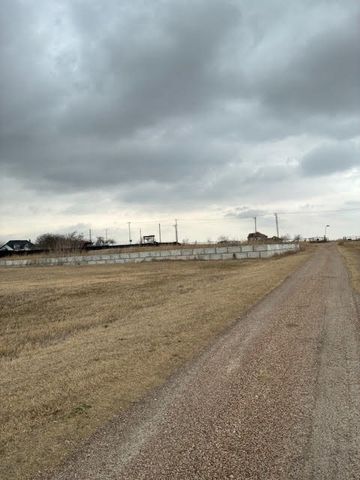 5014 E FM 875 Road, Waxahachie, TX 75167