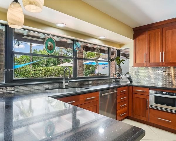 11723 SW 95th Terrace, Miami, FL 33186