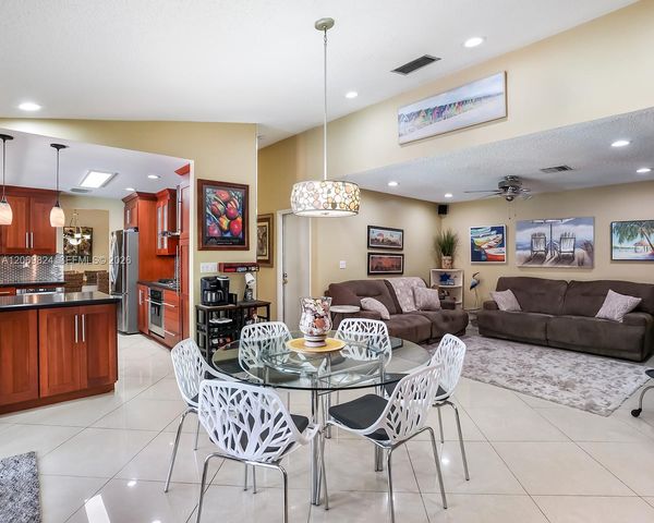 11723 SW 95th Terrace, Miami, FL 33186