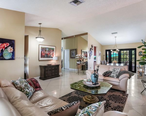 11723 SW 95th Terrace, Miami, FL 33186