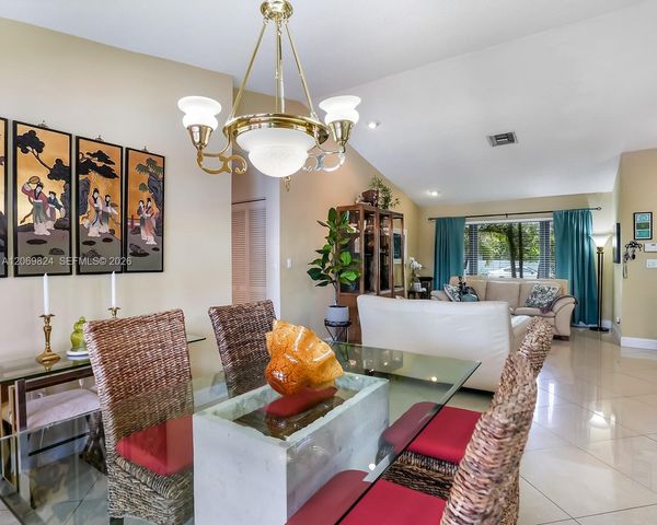 11723 SW 95th Terrace, Miami, FL 33186