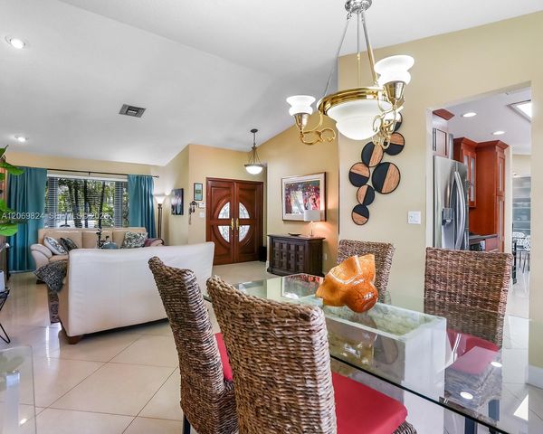 11723 SW 95th Terrace, Miami, FL 33186
