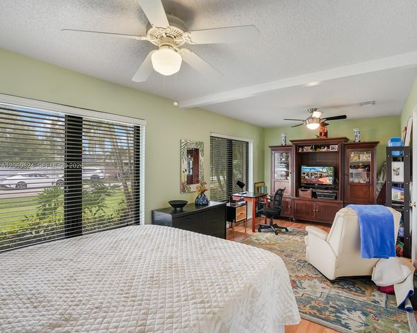 11723 SW 95th Terrace, Miami, FL 33186