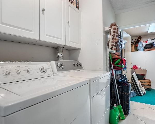 11723 SW 95th Terrace, Miami, FL 33186