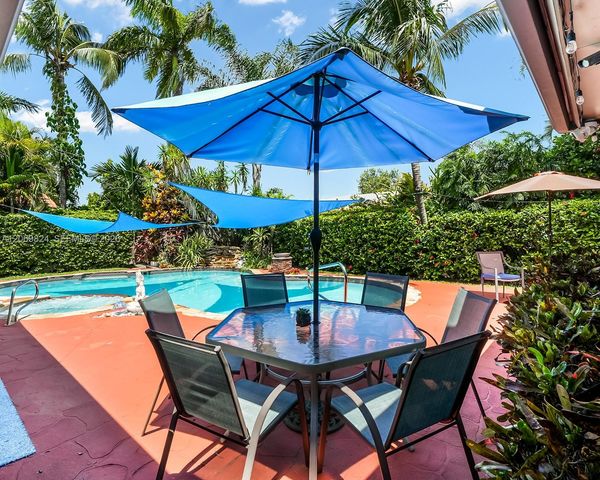11723 SW 95th Terrace, Miami, FL 33186