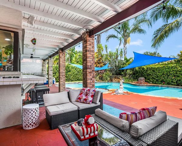 11723 SW 95th Terrace, Miami, FL 33186
