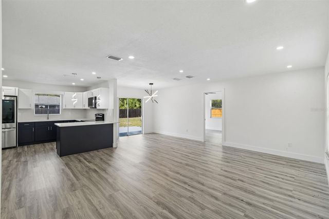 9015 FOREST OAKS BOULEVARD, Spring Hill, FL 34606