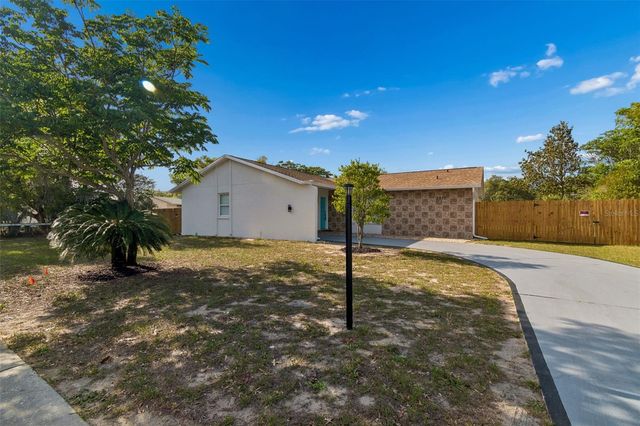 9015 FOREST OAKS BOULEVARD, Spring Hill, FL 34606