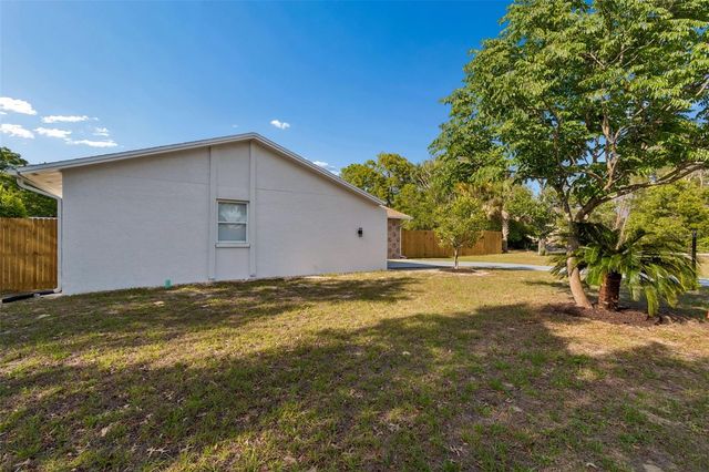 9015 FOREST OAKS BOULEVARD, Spring Hill, FL 34606