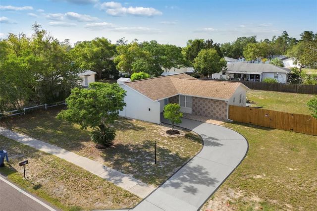 9015 FOREST OAKS BOULEVARD, Spring Hill, FL 34606