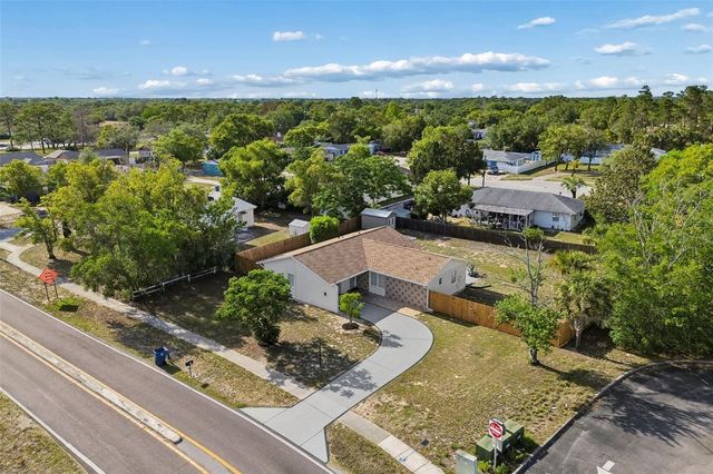 9015 FOREST OAKS BOULEVARD, Spring Hill, FL 34606