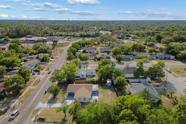 9015 FOREST OAKS BOULEVARD, Spring Hill, FL 34606