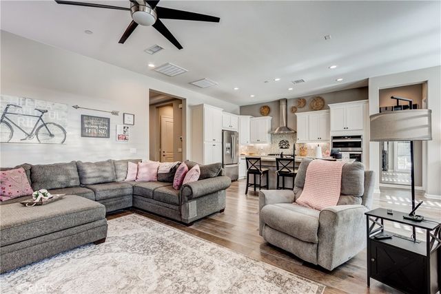 11137 Briar Rose Court, Corona, CA 92883