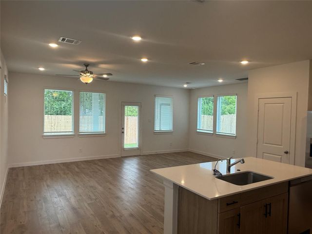 2034 Olivos Street, Missouri City, TX 77459