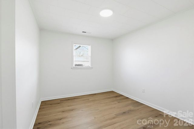 26 Francis Street, Waynesville, NC 28786