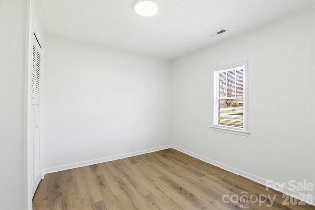 26 Francis Street, Waynesville, NC 28786