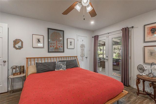 211 Westridge Drive, Huntsville, TX 77340