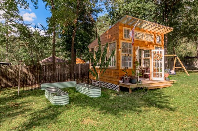 211 Westridge Drive, Huntsville, TX 77340