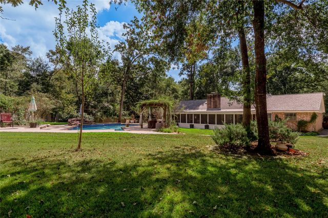 211 Westridge Drive, Huntsville, TX 77340