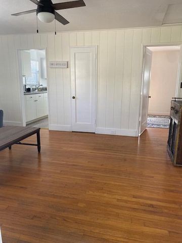 1403 SE 2nd Street 2, Fort Lauderdale, FL 33301