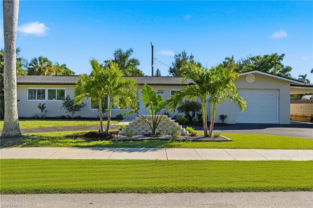 1560 Ricardo AVE, FORT MYERS, FL 33901 — photo 2