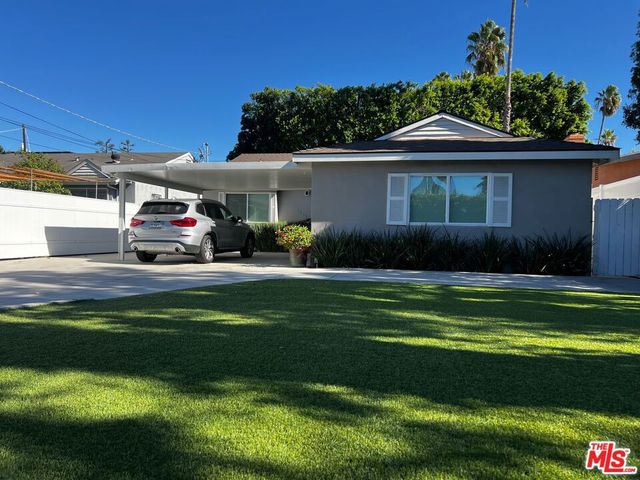 5740 Vantage Avenue, Valley Village, CA 91607