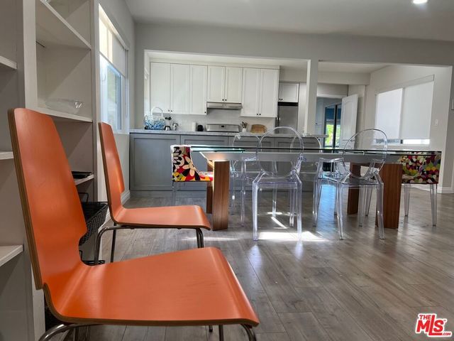 5740 Vantage Avenue, Valley Village, CA 91607