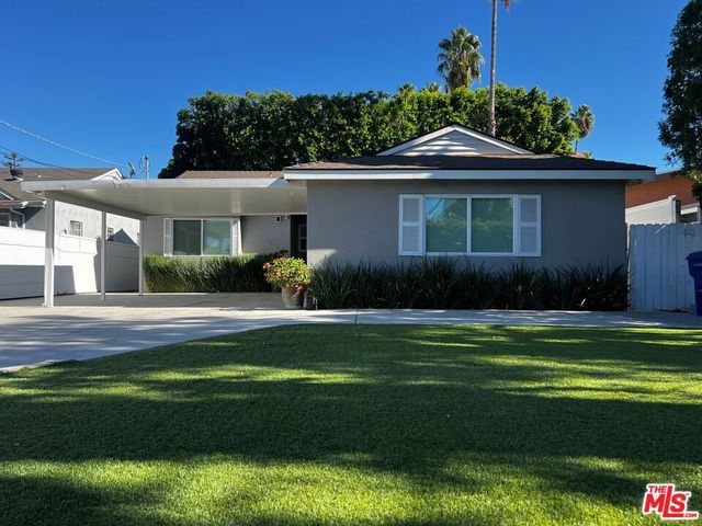 5740 Vantage Avenue, Valley Village, CA 91607