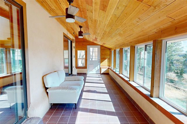 1221 San Ildefonso Road, Los Alamos, NM 87544