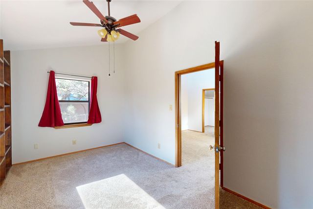 1221 San Ildefonso Road, Los Alamos, NM 87544