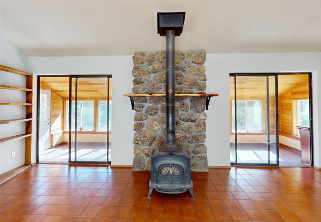 1221 San Ildefonso Road, Los Alamos, NM 87544