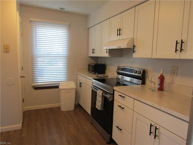615 Aubrey DR, Virginia Beach, VA 23462