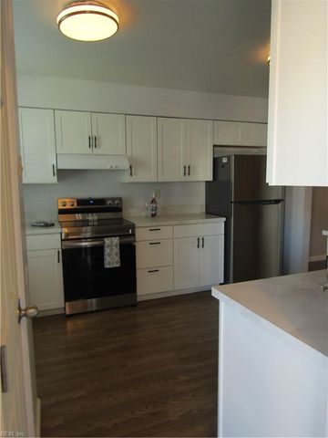 615 Aubrey DR, Virginia Beach, VA 23462