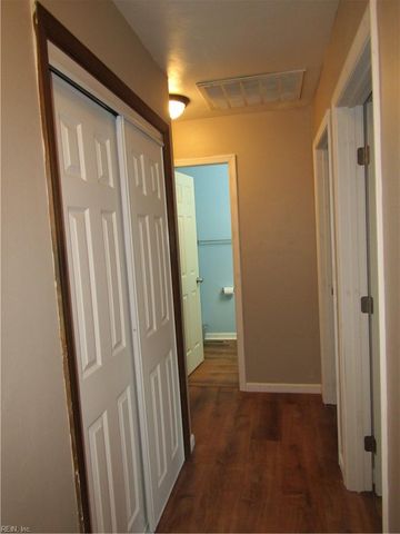 615 Aubrey DR, Virginia Beach, VA 23462