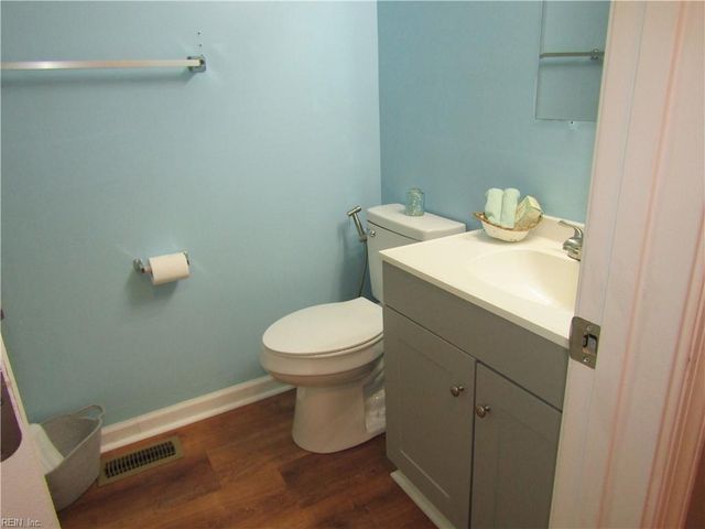 615 Aubrey DR, Virginia Beach, VA 23462