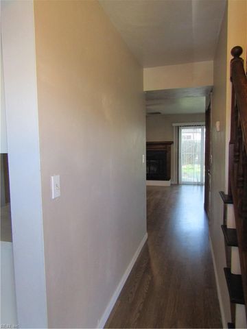 615 Aubrey DR, Virginia Beach, VA 23462